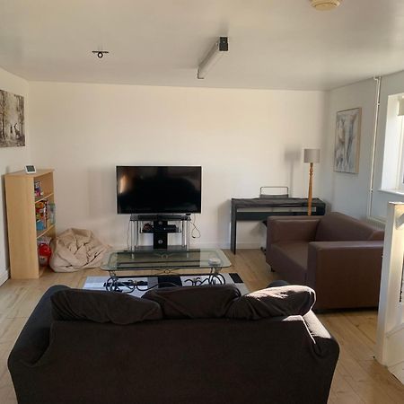 1 Bedroom Annex, Private Bathroom, Peaceful Area Claypits Dış mekan fotoğraf