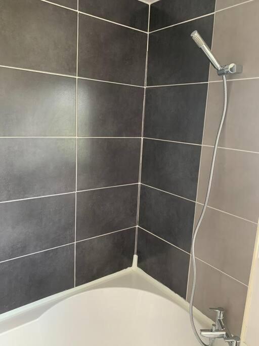 1 Bedroom Annex, Private Bathroom, Peaceful Area Claypits Dış mekan fotoğraf